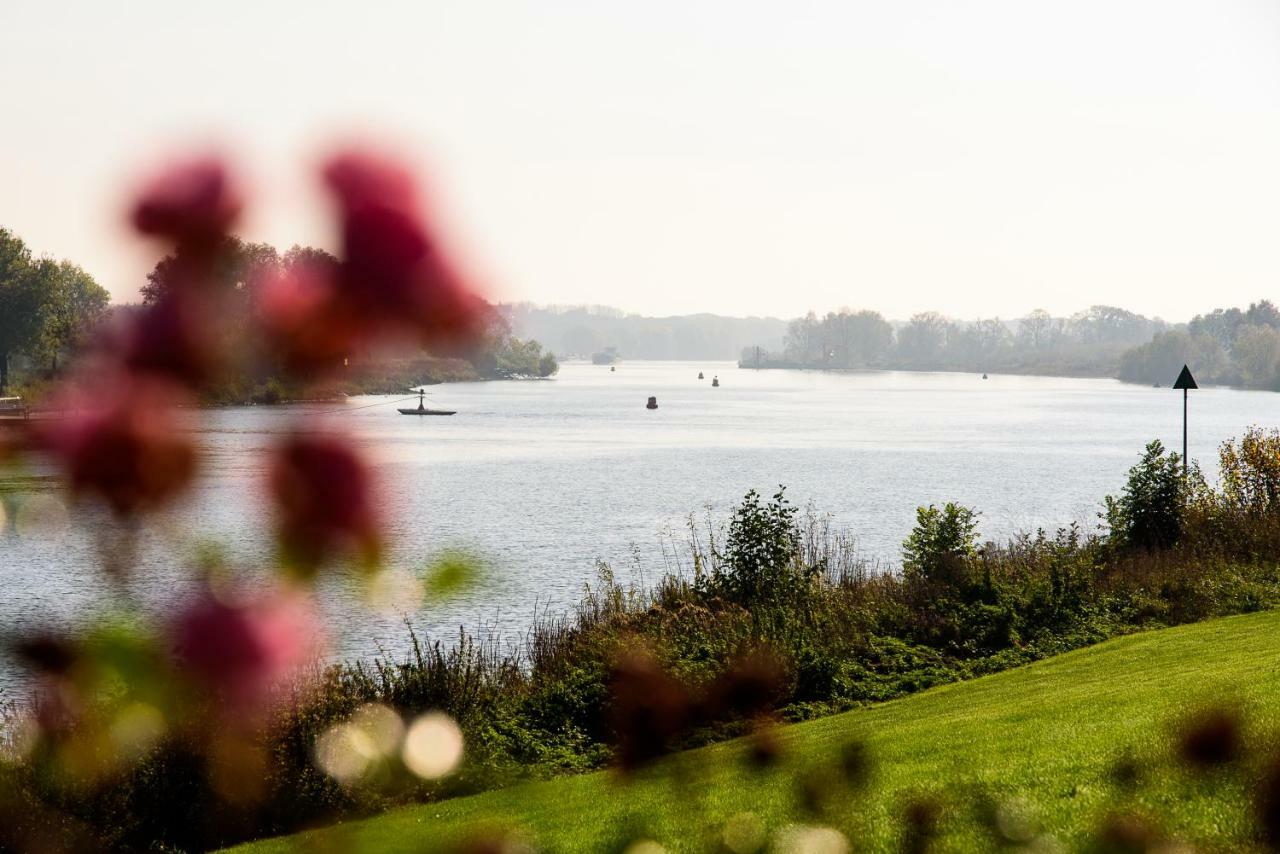 Vakantie Aan De Maas Broekhuizen  Bagian luar foto